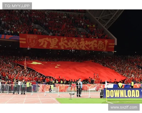 中国篮球队成功晋级世界杯八强，球迷期待与强敌决战的激动时刻