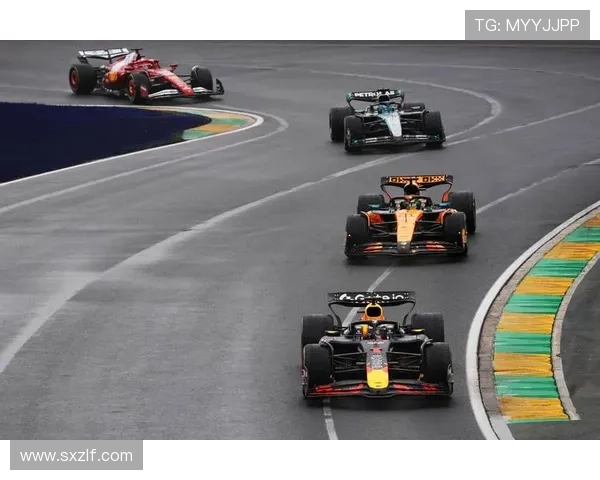 F1赛季最新动向：奔驰车队表现强势 红牛再迎挑战 车手排名与赛事分析
