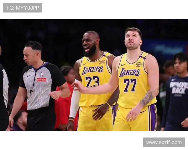 湖人新赛季备战全面启动 詹姆斯健康状态引关注球队阵容调整有望提升竞争力