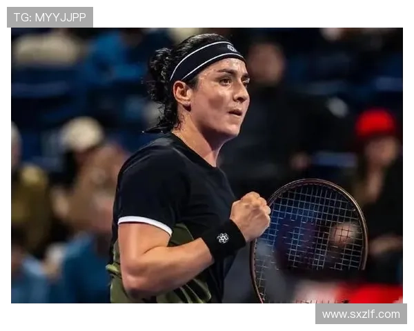 网球赛季激战正酣 大满贯冠军争夺激烈 新星崭露头角 引领未来发展趋势