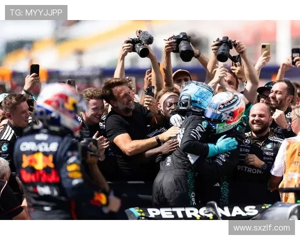 F1赛季最新动态：车队排名激烈变动 路面条件成关键胜负手