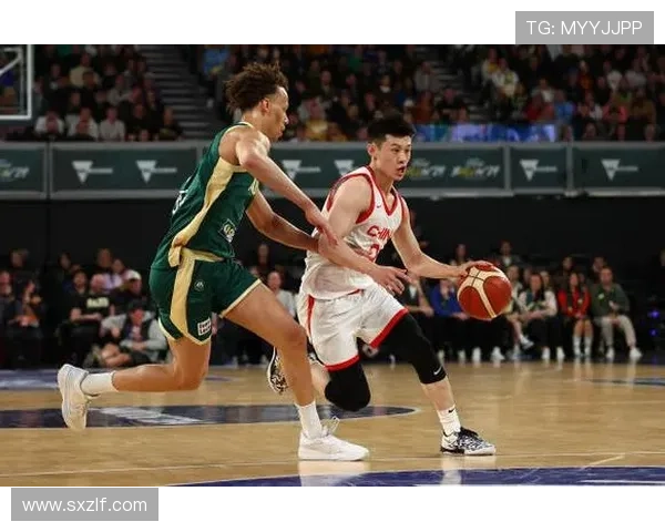 中国男篮迎战澳大利亚全力备战世界杯首场比赛 球员状态引发热议