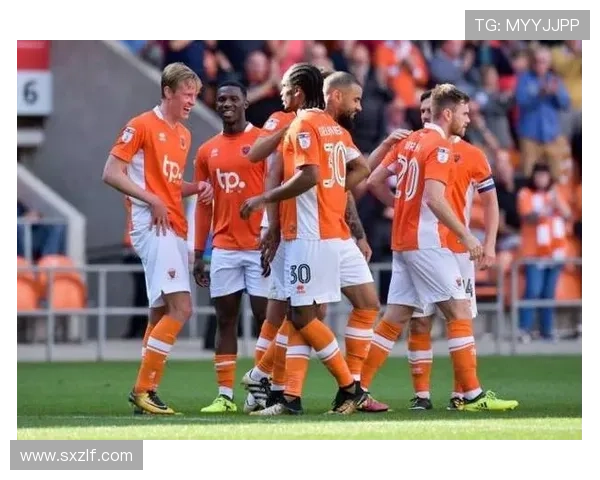 布莱克浦足球俱乐部历史与发展概述及其在英格兰足球的影响