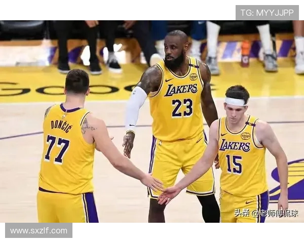 詹姆斯创下历史新纪录 湖人逆转胜勇士稳居西部前四 詹姆斯创下历史新纪录 湖人逆转胜勇士稳居西部前四